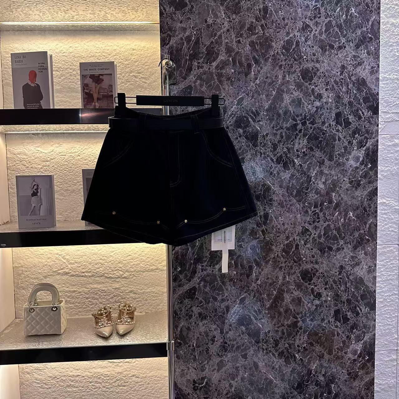 【CENFUN】445*牛仔高腰时尚休闲百搭夏季水洗短裤D02123