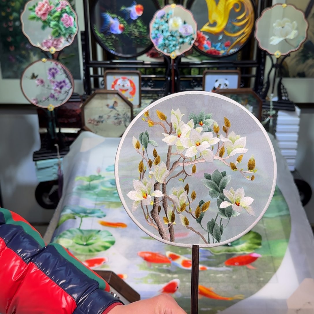 刺绣刺绣工艺精湛