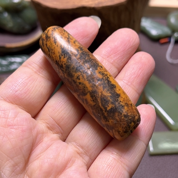 未镶嵌岫岩河磨玉（透闪石质玉）手绳