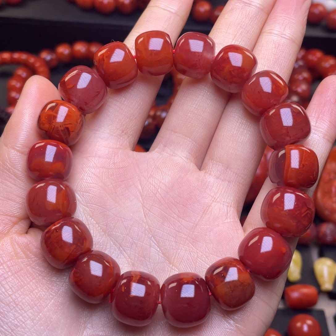 南红玛瑙其它未镶嵌13mm精工瓦西牛血火焰老型手串