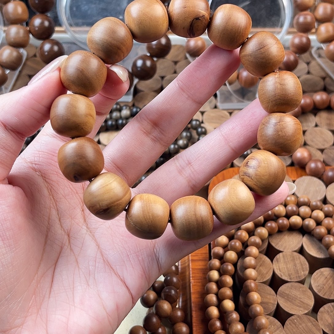 其他檀香木1516微瑕印度迈索尔老山檀香