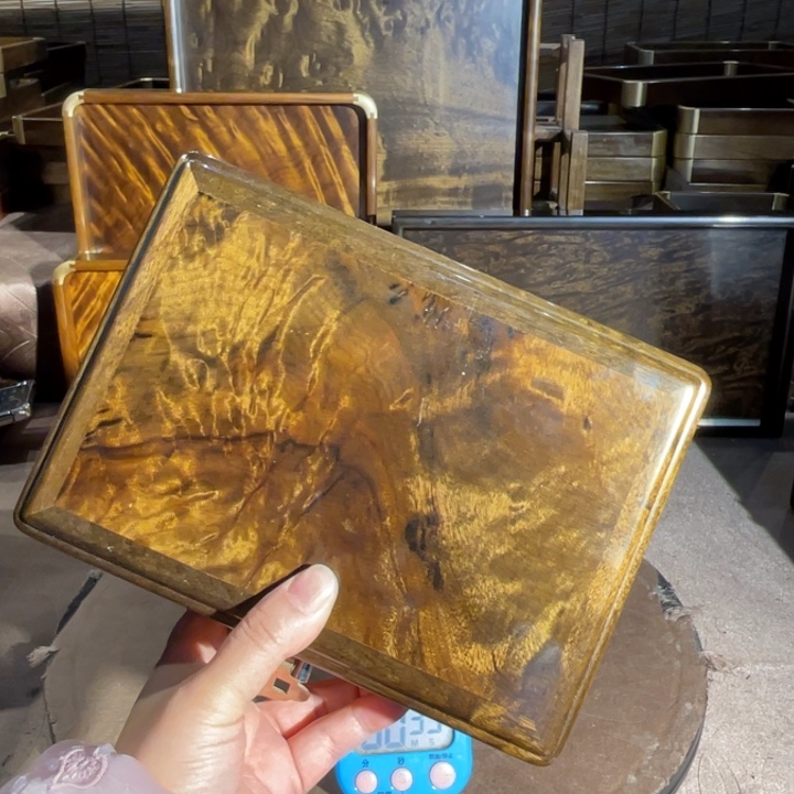 金丝楠小**酒金丝楠木盒子