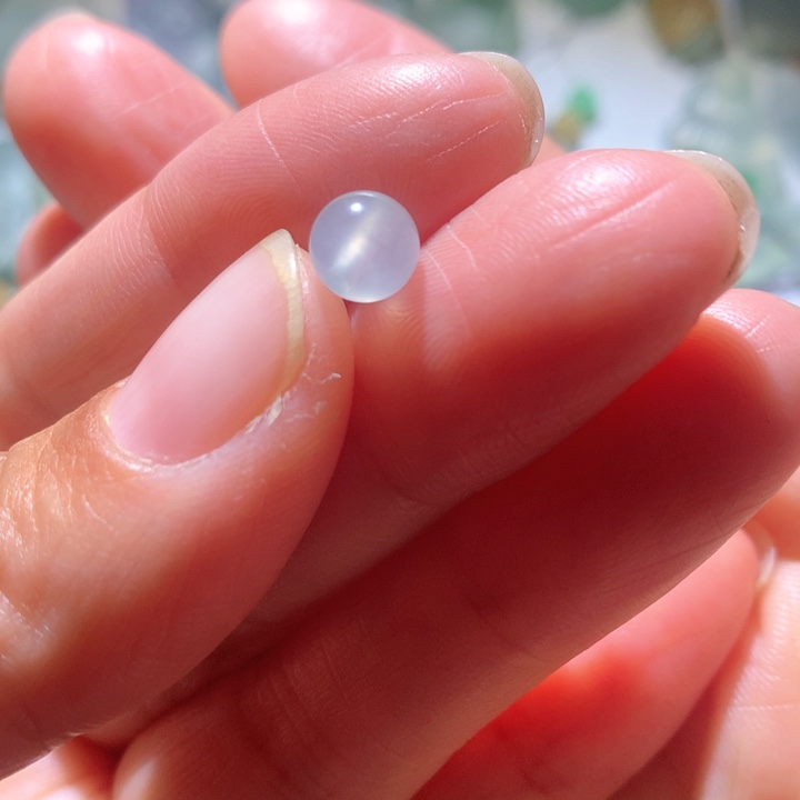 定制翡翠未镶嵌卡7左右