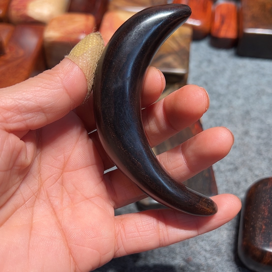 澪***点交趾黄檀（大红酸枝）