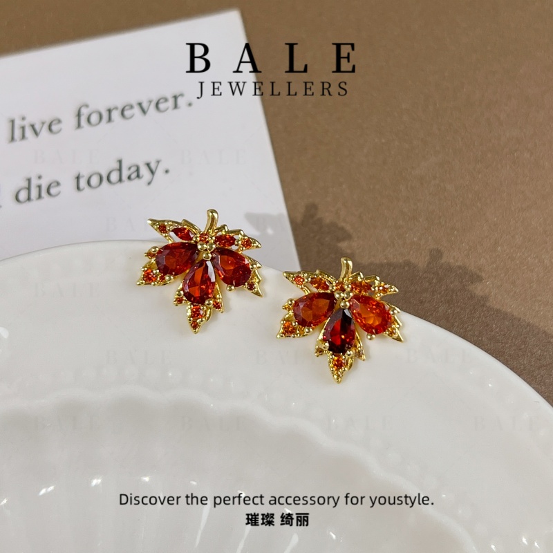 铜合金合成锆石耳饰 E3255 气质轻奢时尚百搭复古红色设计师中古
