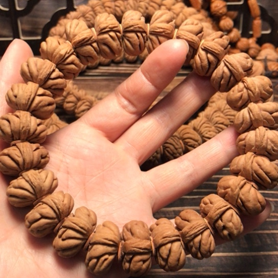桃核手串鱼肚手持222512