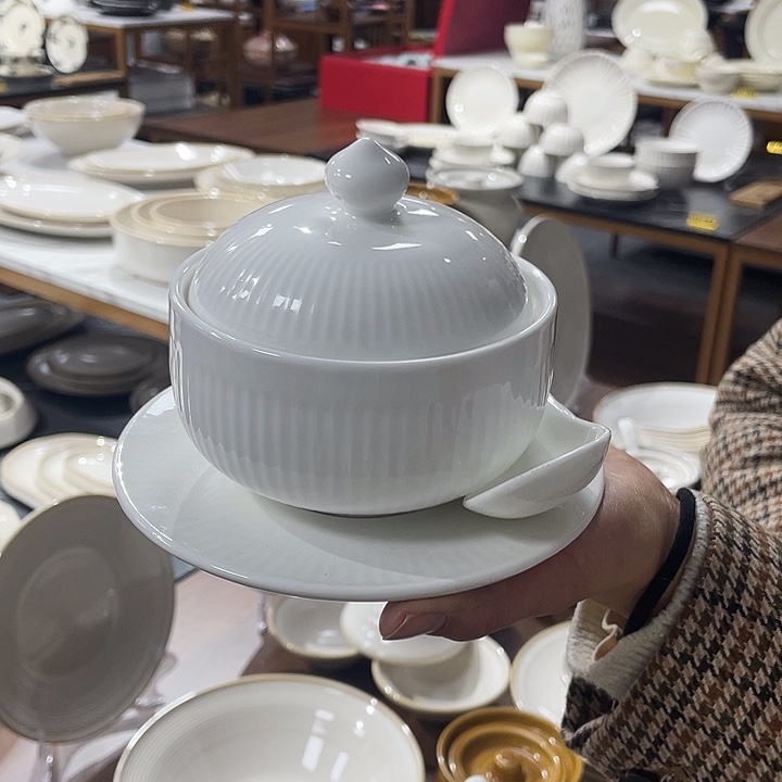 白瓷餐盘餐盘餐盘