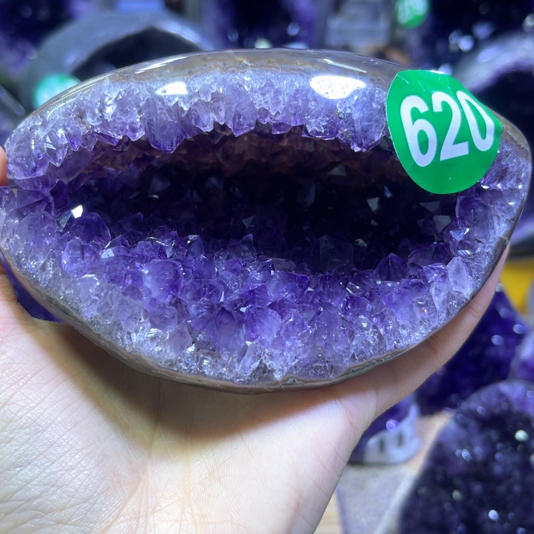 紫晶摆件未镶嵌紫水晶