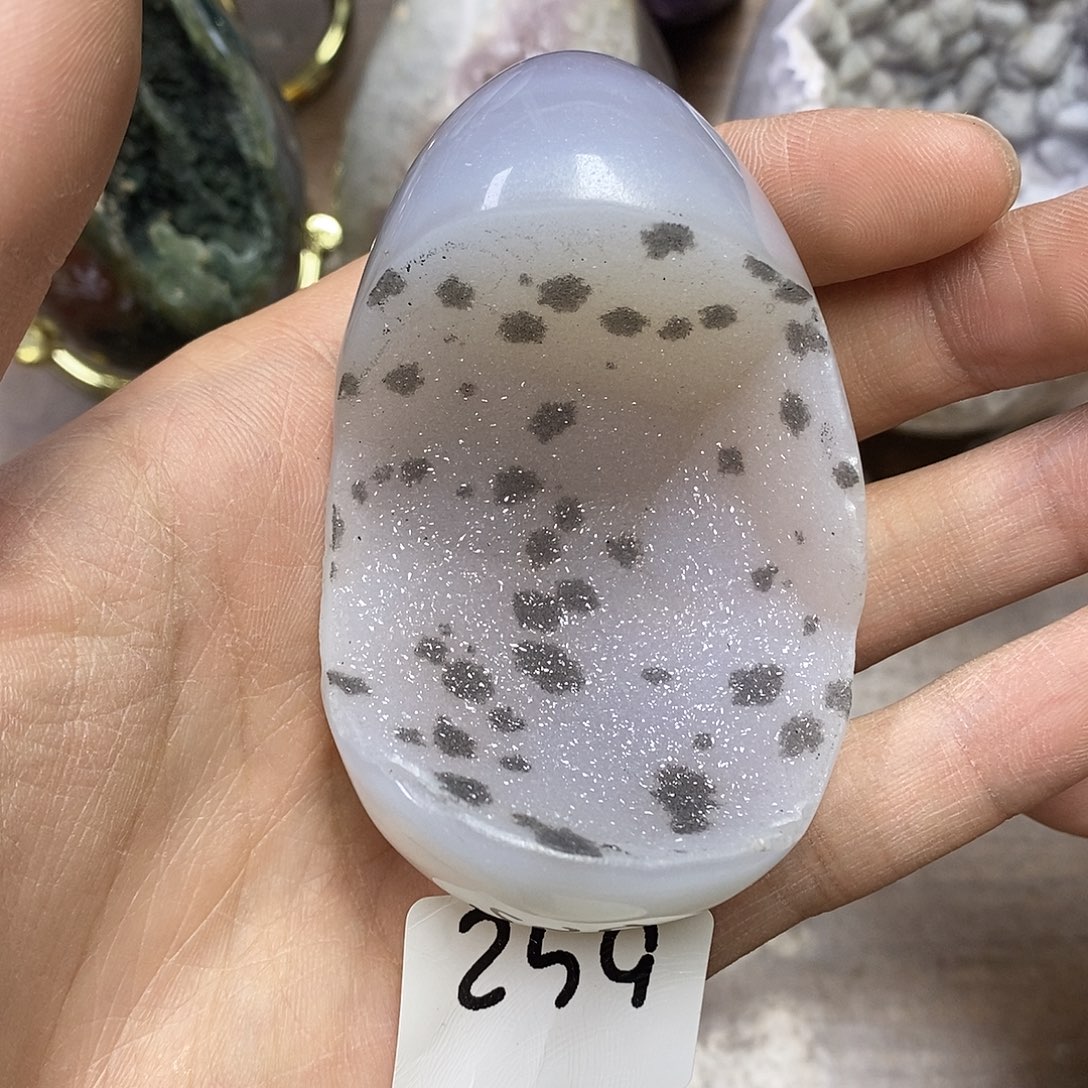 玛瑙/玉髓未镶嵌玛瑙摆件