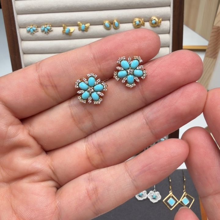 媛***咪绿松石银S925镶嵌耳饰