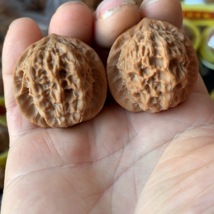 文玩核桃吊坠瓷娃娃35