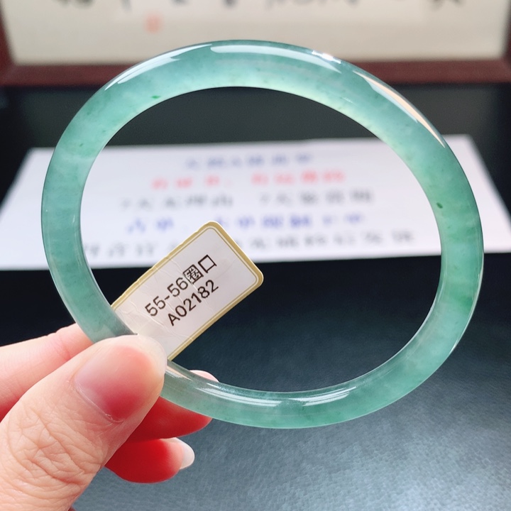 翡翠未镶嵌手镯翡翠手镯98