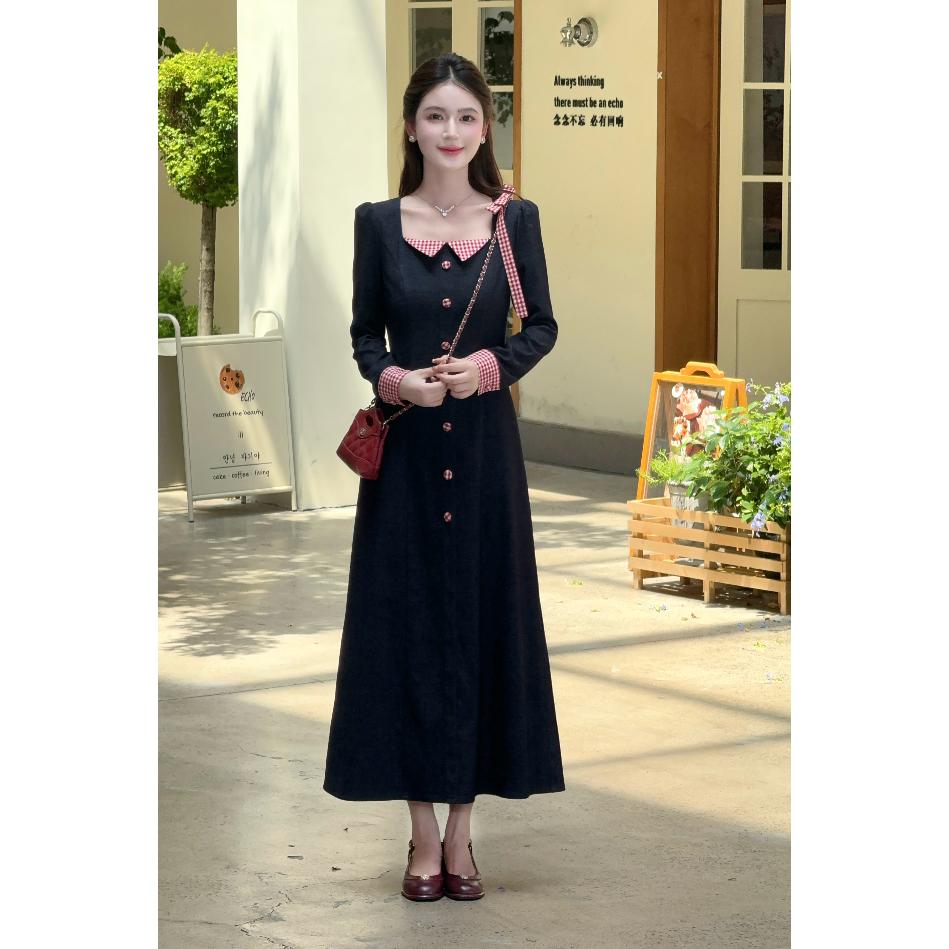 【浆果庄园】LiLi法式复古撞色红格纹拼接牛仔蓝连衣裙裙子XMZH8311