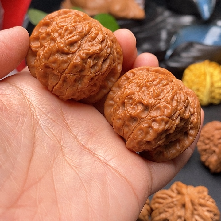 文玩核桃把件血麒麟40尺
