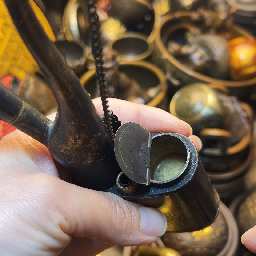 精美铜器工艺品等