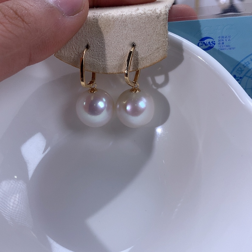 【闪购商品】淡水珍珠耳饰18K金镶嵌