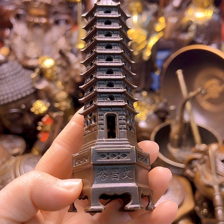 铜12256678898777887678888