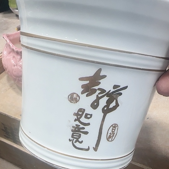 有孔！！有问题问客服，满9元包邮