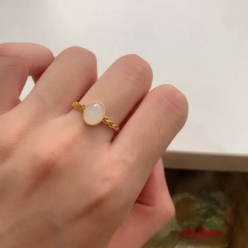 天然和田玉白玉蛋面s925银镶戒指精致时尚简约