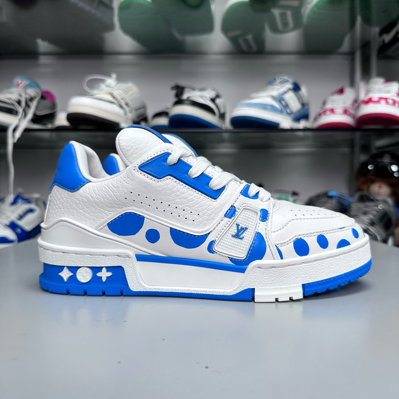 99新 LouisVuitton/路易威登 TRAINER草间弥生 尺码/36.5 YH10117