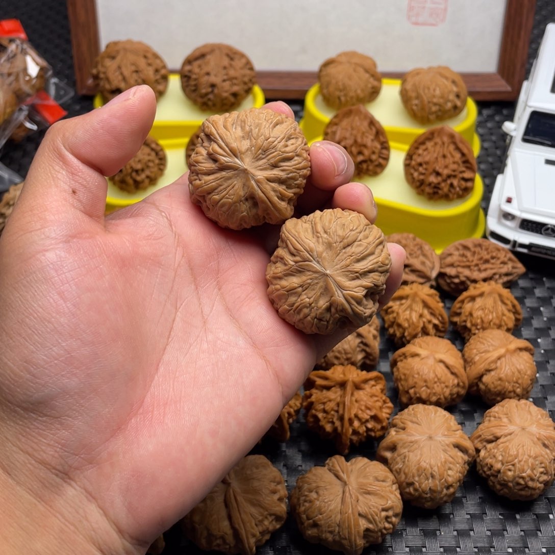 文玩核桃把件铁锤41全品白茬