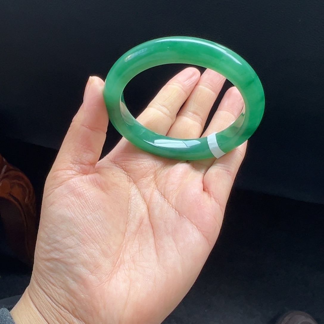 诗****石英质玉未镶嵌手镯非洲翠59