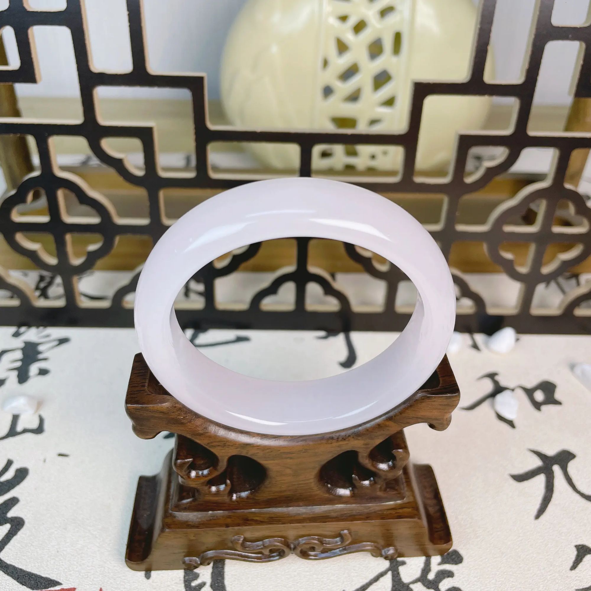 【门店新款】天然新疆藕粉和田玉手镯 经典正圈手镯 宽13mm厚10mm