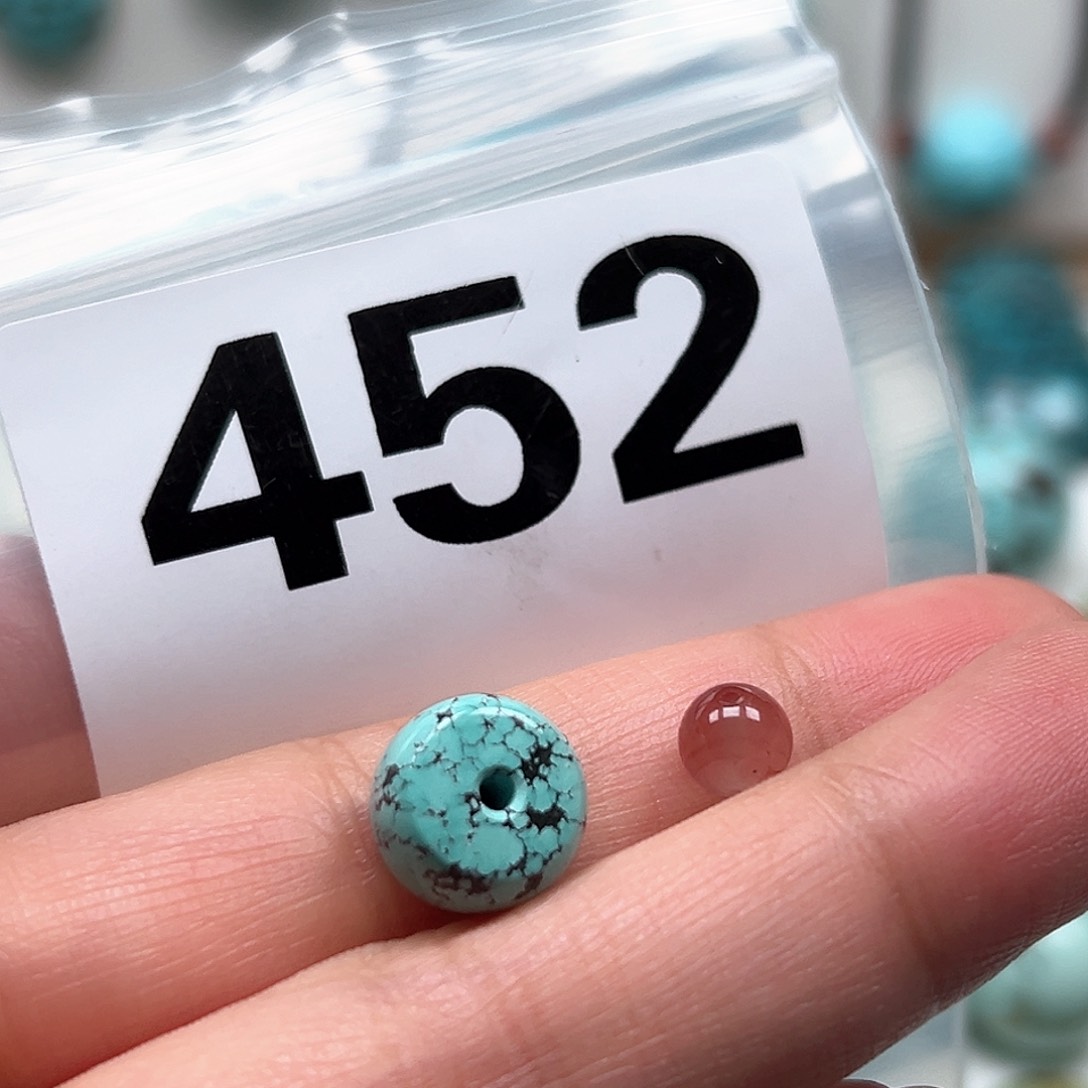 南红玛瑙颈饰未镶嵌