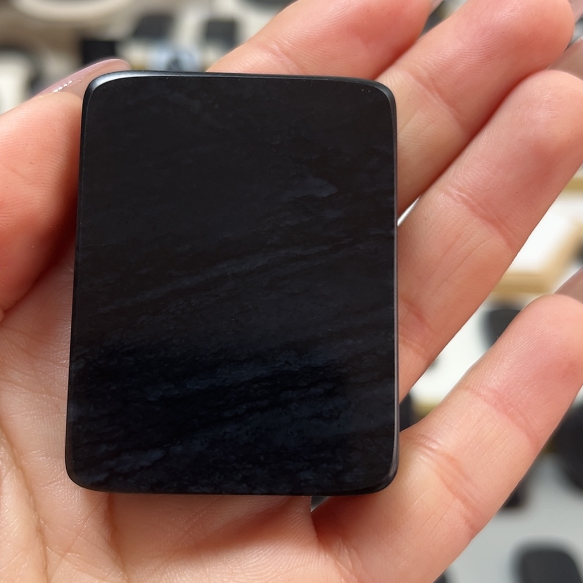 【闪购商品】和田玉（墨玉）61克左右未镶嵌