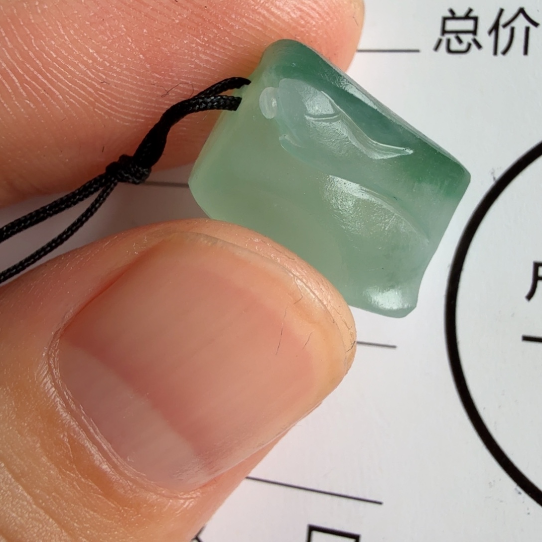 定制翡翠未镶嵌包工