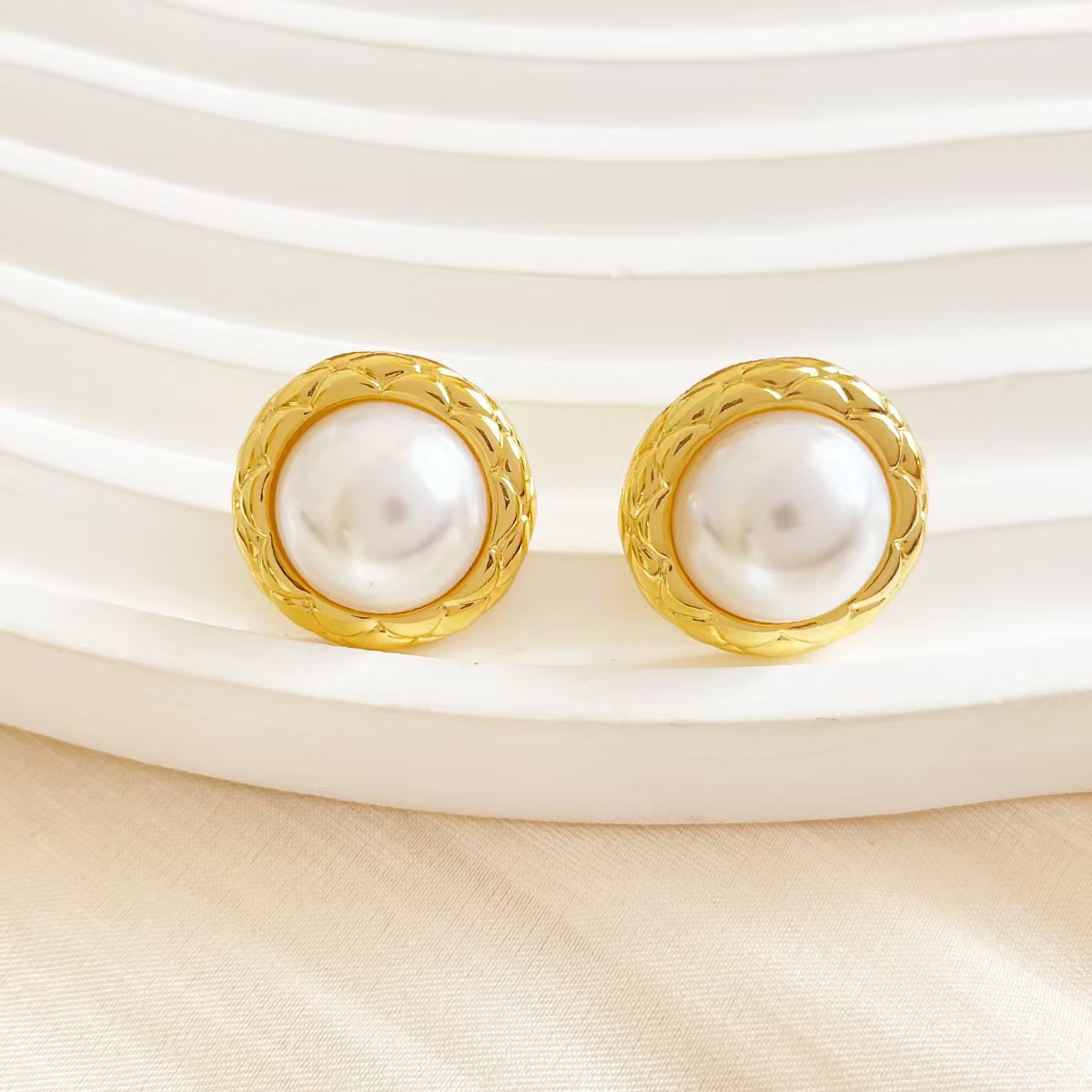 铜合金仿珍珠耳饰 珠珠耳钉简约百搭DP665