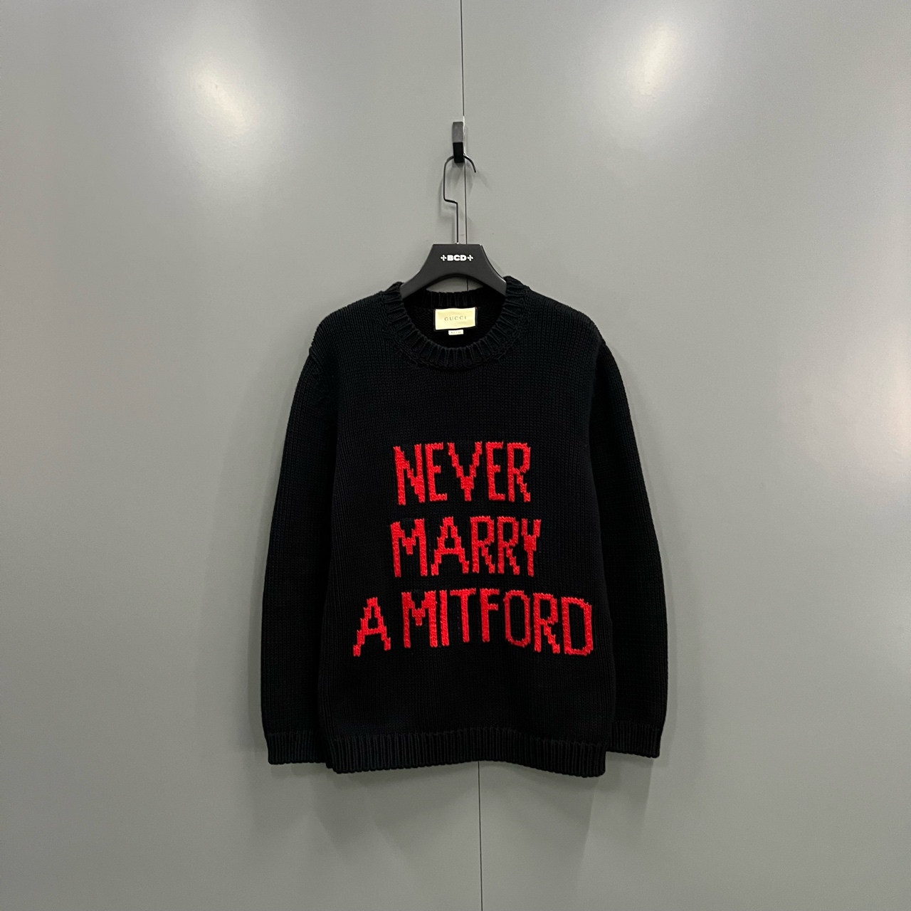 99新 GUCCI/古驰 h95  黑色字母嵌花针织衫 XS码 011650