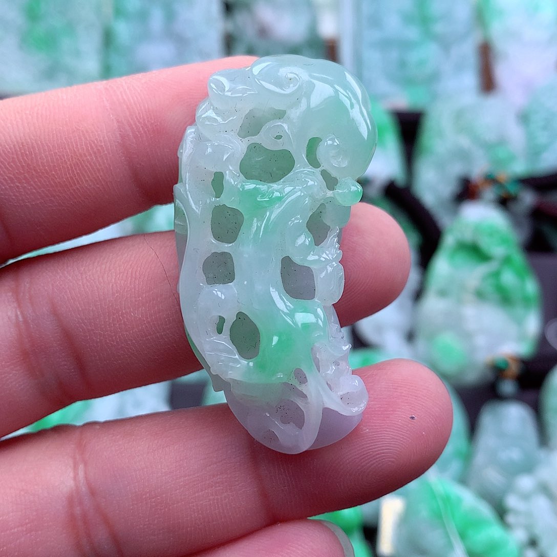 翡翠吊坠(不含链)未镶嵌