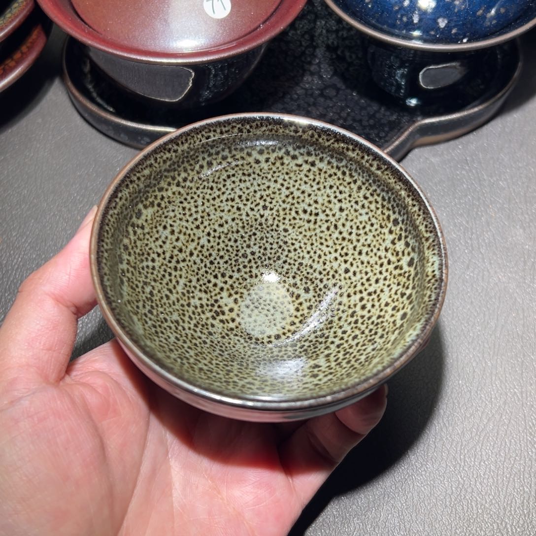 茶盏你就这样把我们之间不一样吧啊