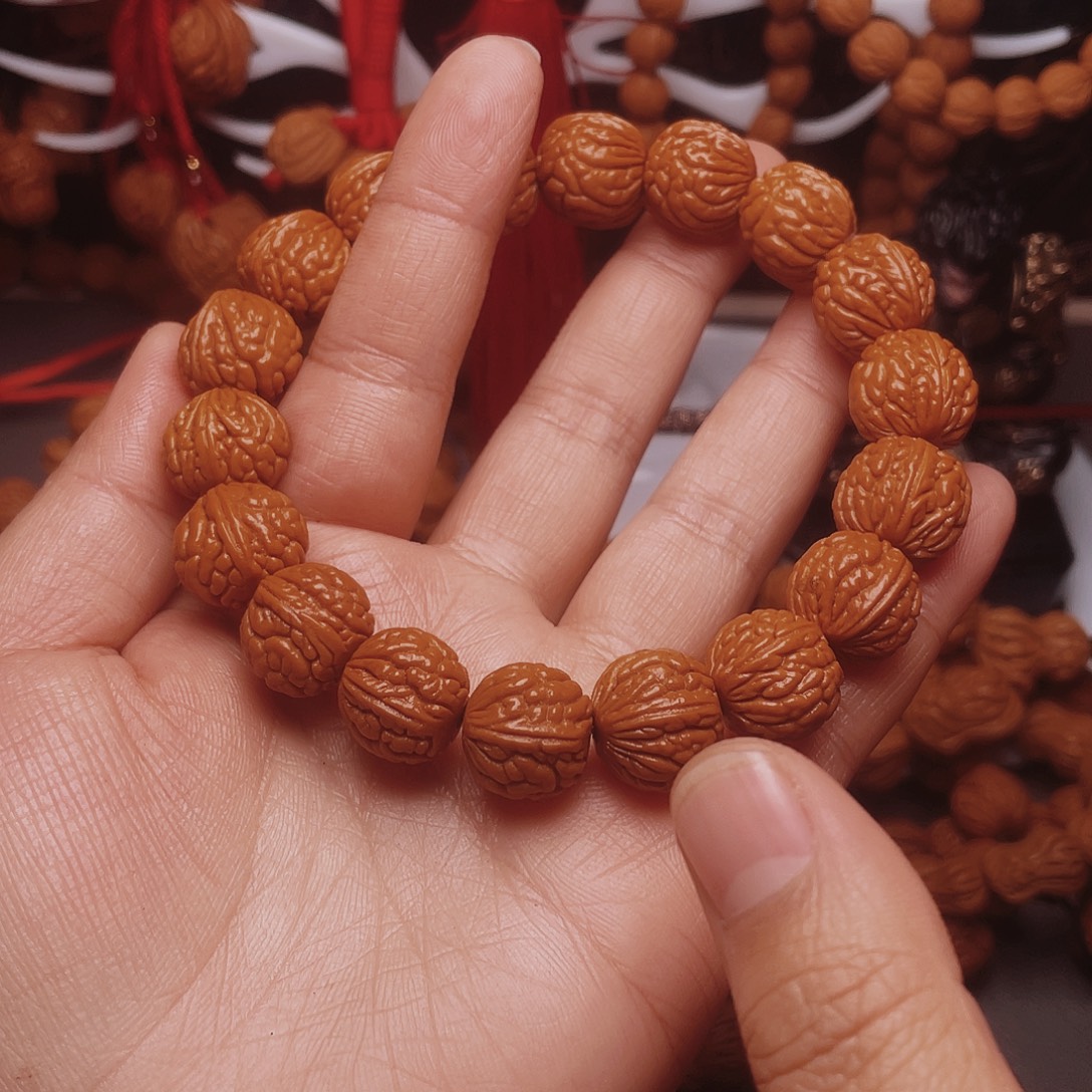 桃核吊坠龙纹桃枭