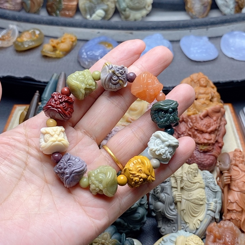 【闪购商品】定制石英质玉吊坠未镶嵌