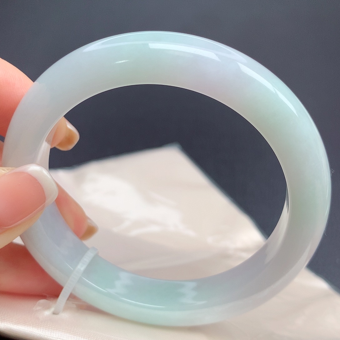 翡翠手镯未镶嵌03n n n n n m m m