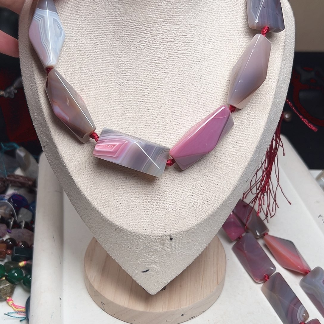 玛瑙/玉髓合金珠宝半成品x85 15m 粉钢琴双尖一条