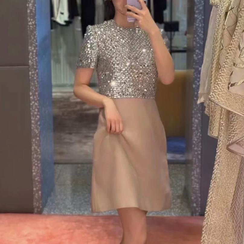 全新未使用 Valentino/华伦天奴 连衣裙 /38码/Xsp33111