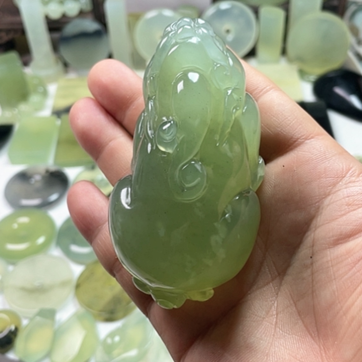 【闪购商品】未镶嵌岫玉手把件亚*