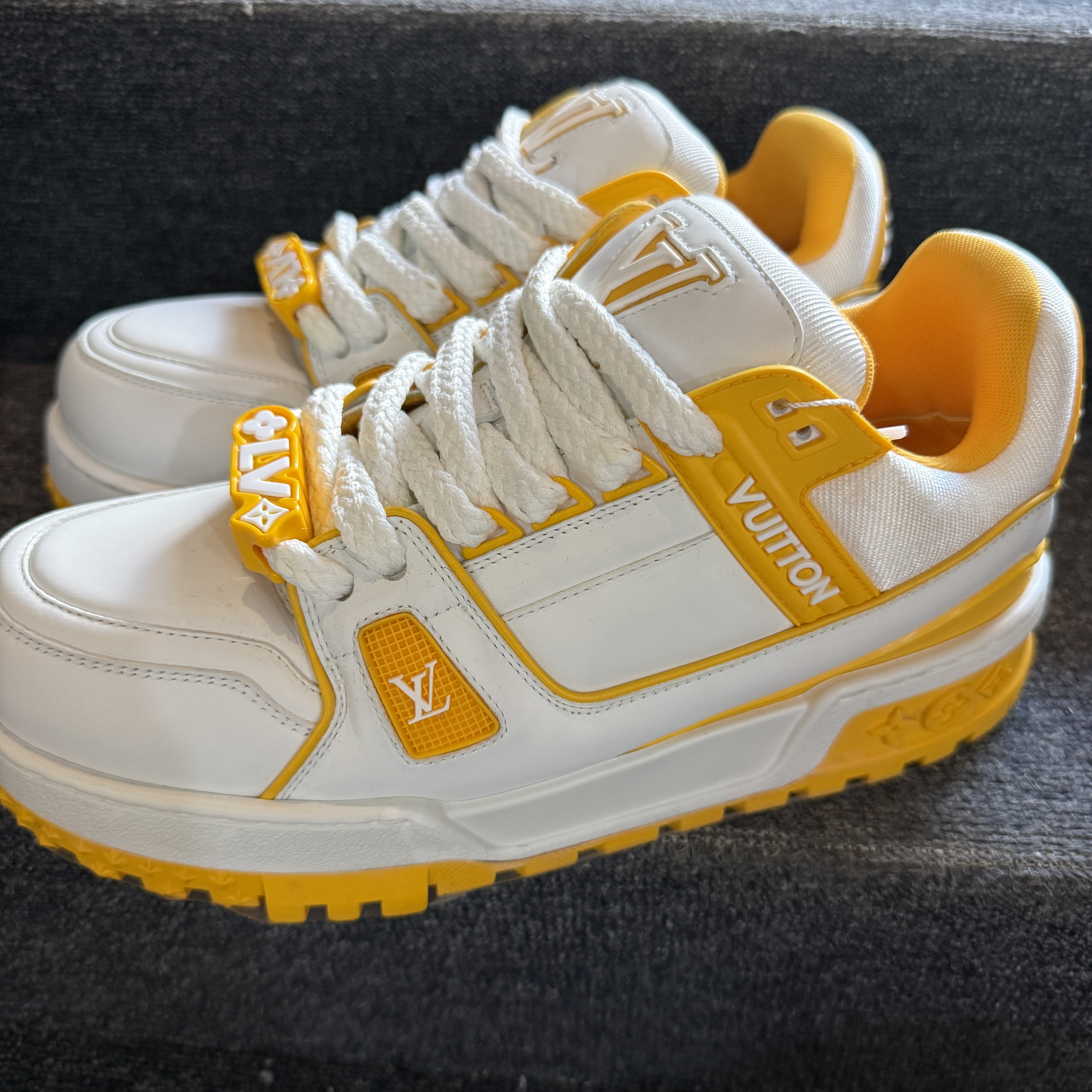 99新 LouisVuitton/路易威登 捡漏！lv白黄皮革带扣胖丁