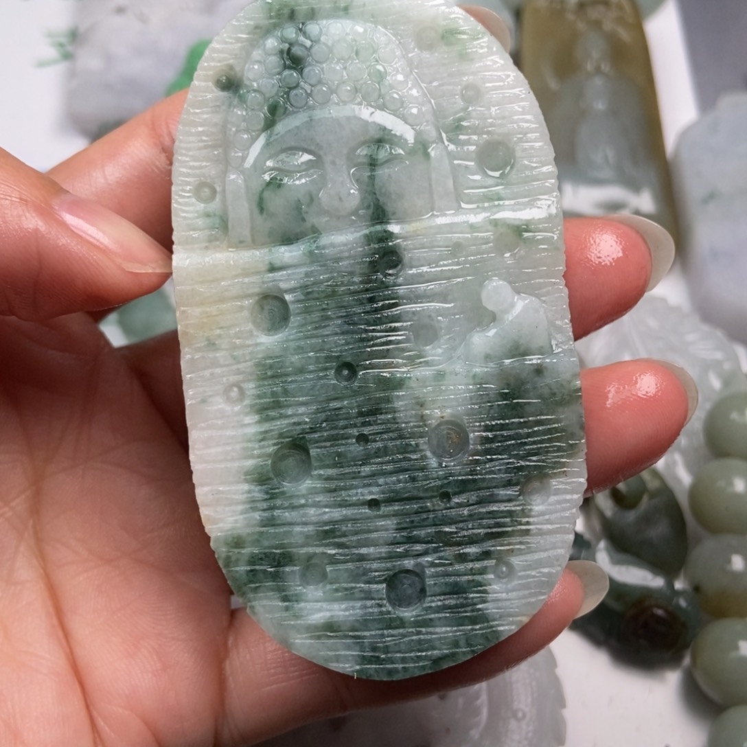 定制翡翠未镶嵌翡翠