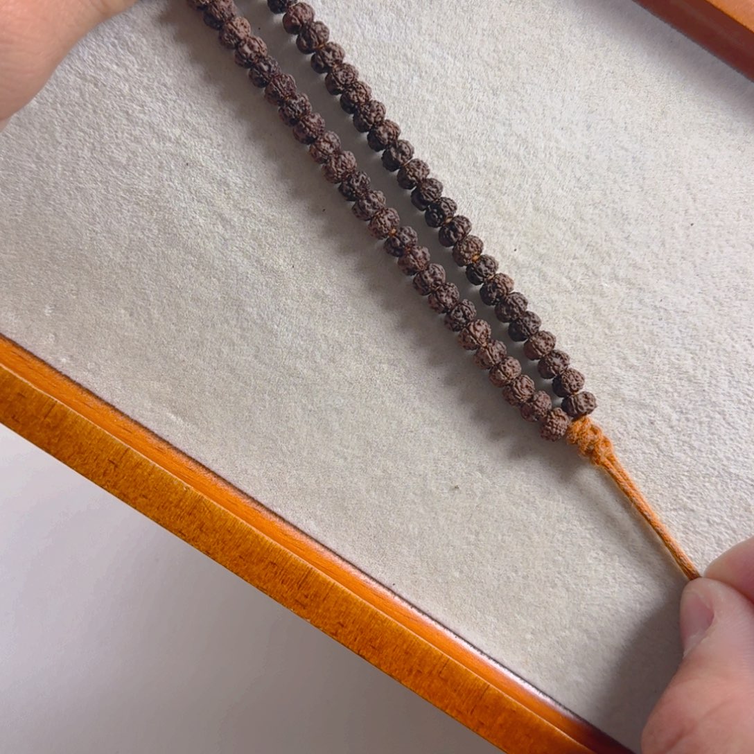 金刚菩提吊坠平细手持6.4mm全品