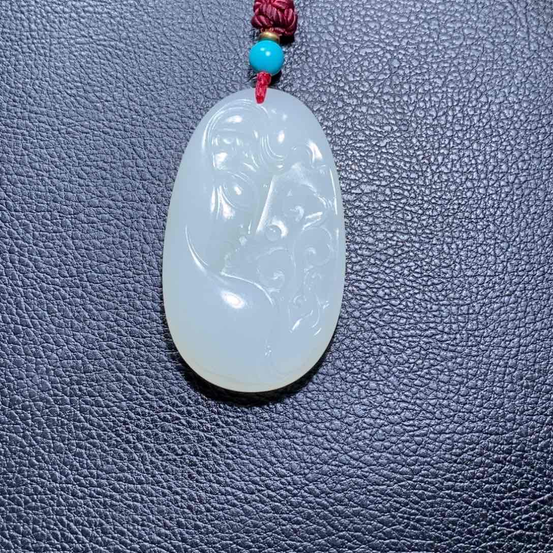 和田玉颈饰未镶嵌怪*叔