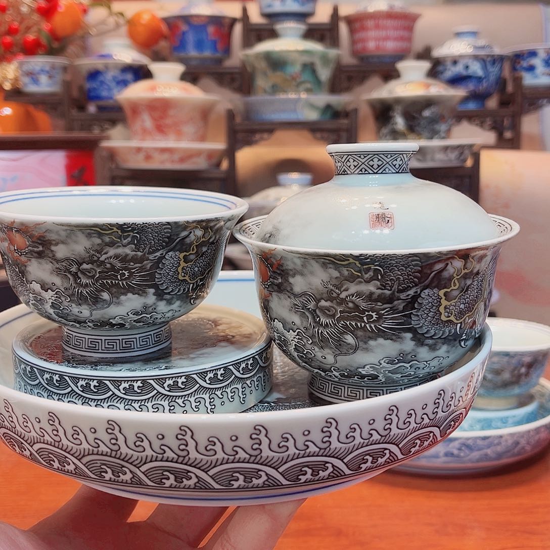 广告风风光光个干干脆脆个广告