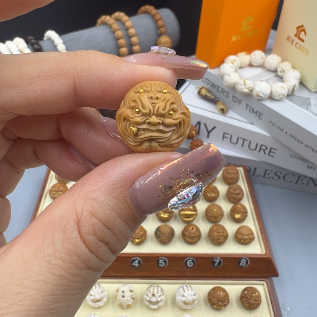 猴头核桃吊坠仓**春单颗