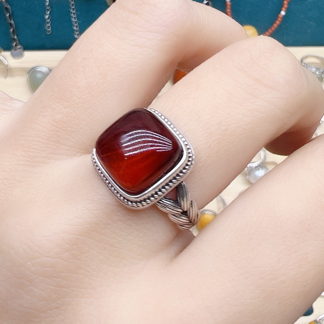 血珀戒指银S925镶嵌天然