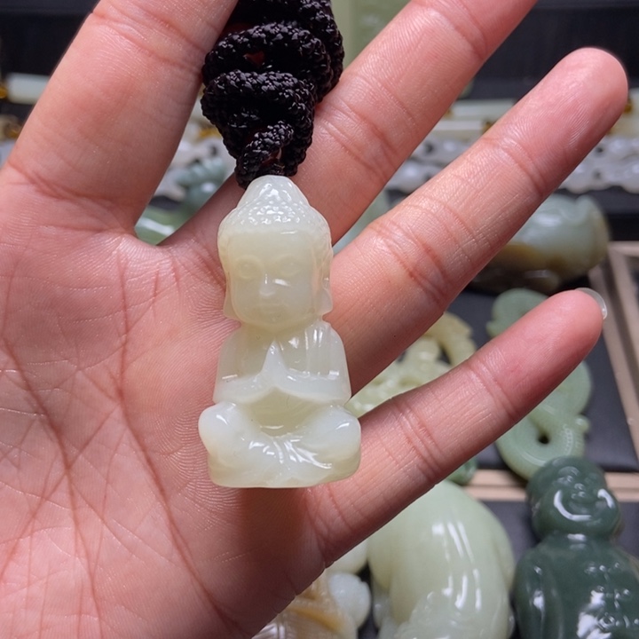 颈饰未镶嵌和田玉平**福