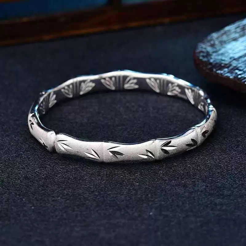 《清仓专属》H-017轻奢设计ins风女款气质定制生肖挂饰品A