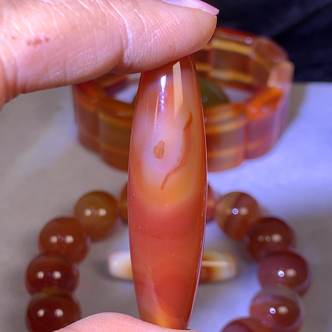 未镶嵌颈饰玛瑙/玉髓